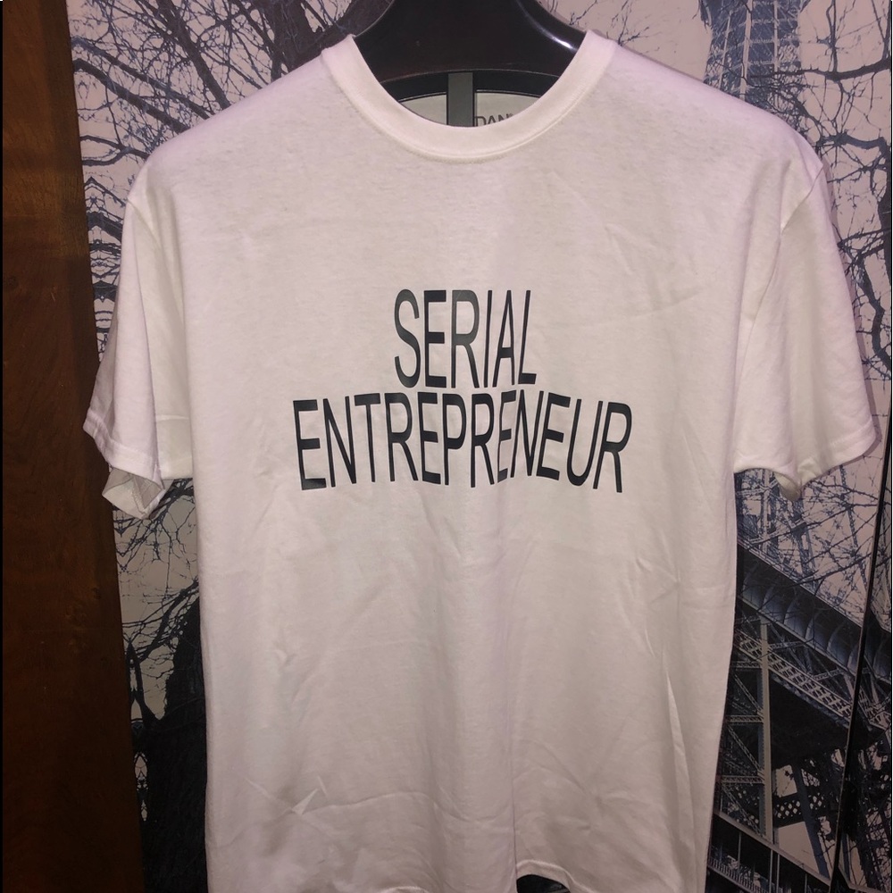 Eeezbeez Graphic T Shirt - Picture 1 of 5